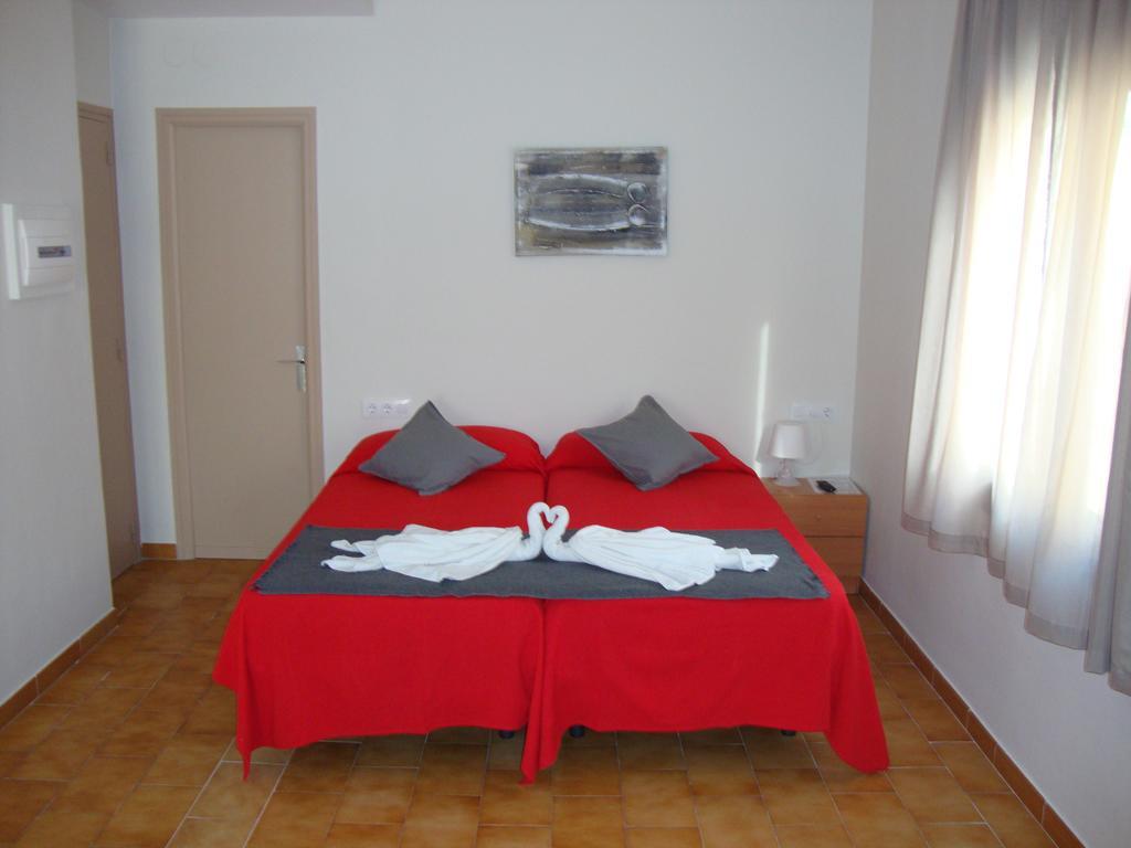 Apartaments Claudi Tossa de Mar Kültér fotó